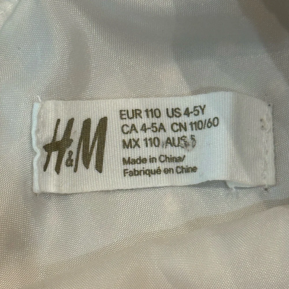 H&M cream gold